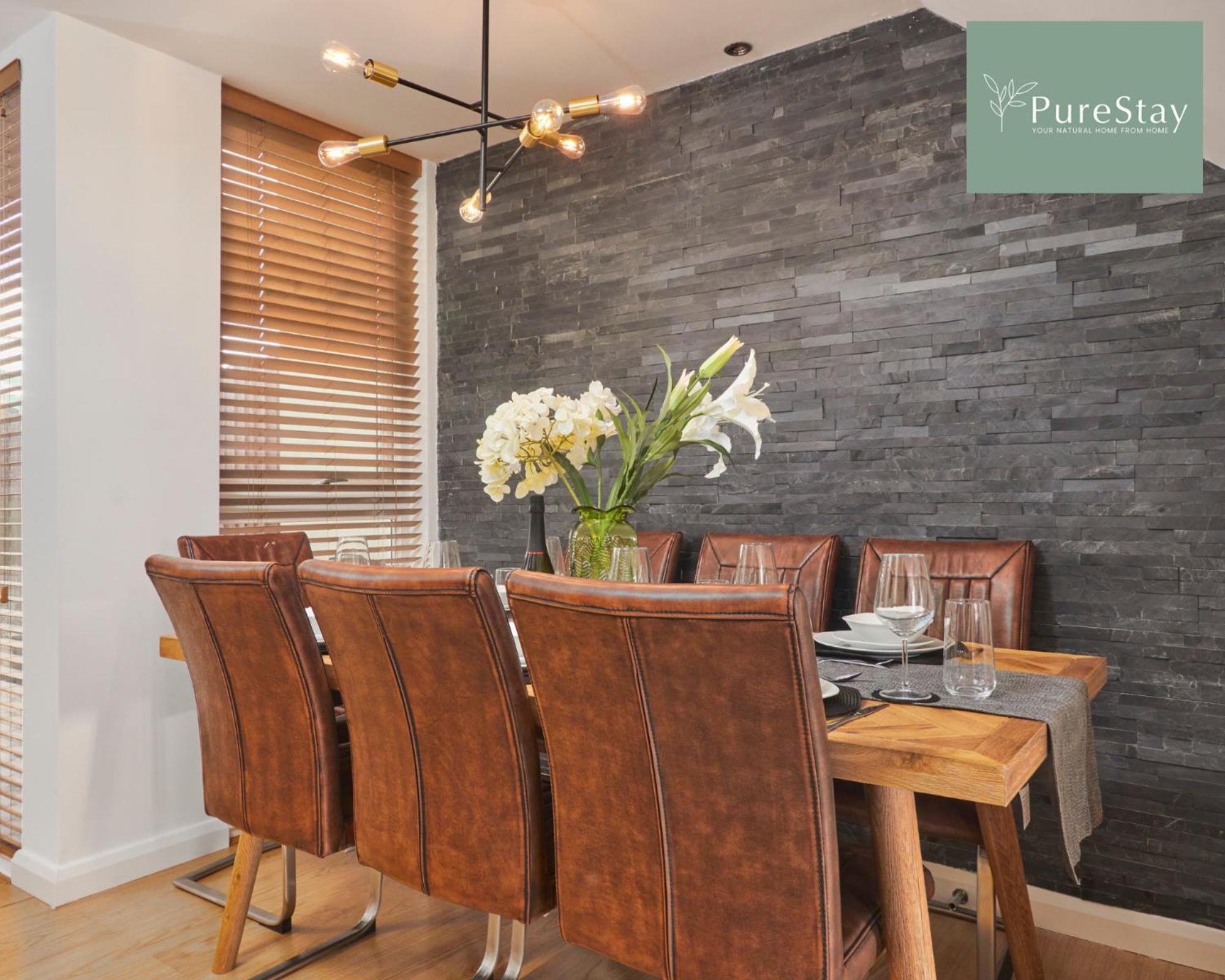 Superb House Manchester Near Etihad With Free Parking Sleeps 8 Exterior foto